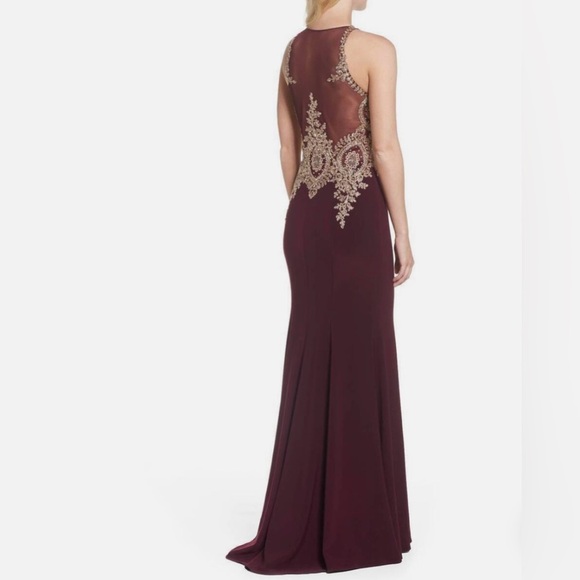 Xscape Embroidered Mermaid Gown. Size 10. - Picture 2 of 10